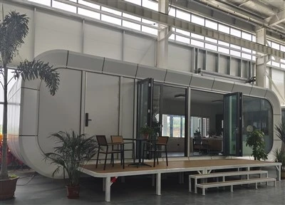 Hergestelltes Kapselhauszimmer